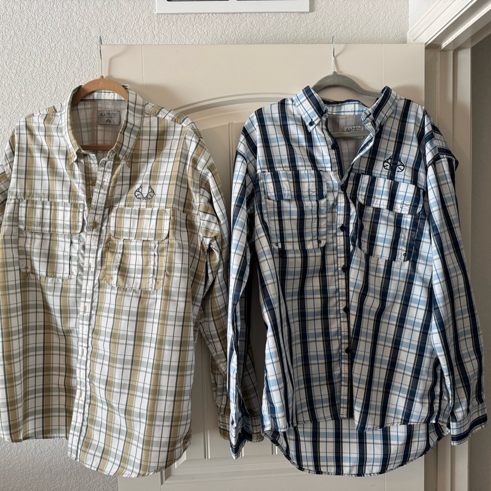 Realtree Fishing Shirts (2) new NWOT - Blue and Tan XL